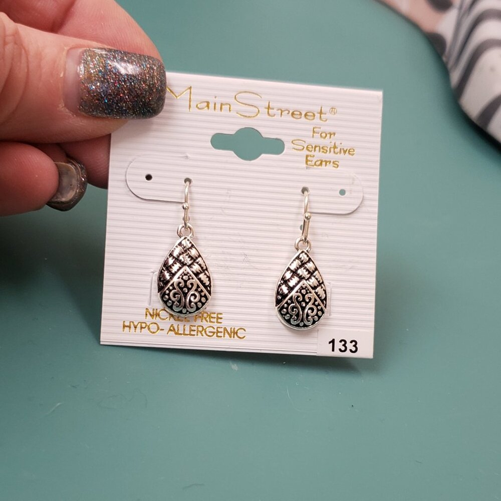 Main Street, NWT nickel free hypo-allergenic small dangle silver tone earrings